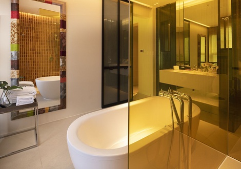 Deluxe Mode(Multi-culture eastern bathroom) Mode Sathorn Hotel Bangkok